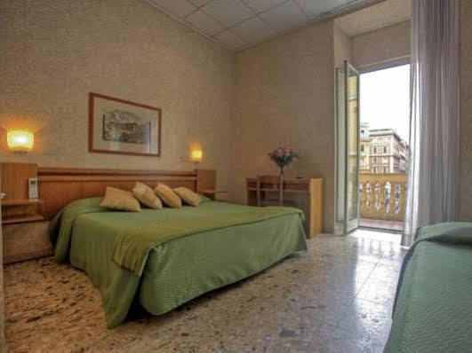 Hotel Embassy Rome Exterior photo